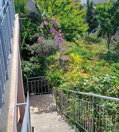 Anchor 2 Appartement Pakoštane